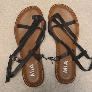 Mia sandals size 6 and 1/2 new Black
